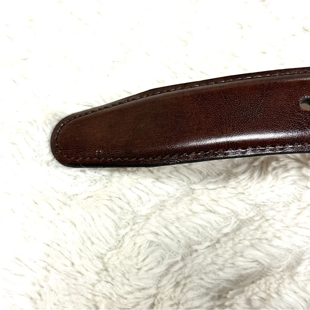 Men’s Brown Genuine Leather Belt, 32 , Shiny Silver Buckle 1.25 inches wide EUC!